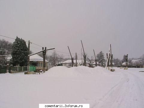 Romania-Vrancea-Paunesti - valea cu fantani ,iarna 06 - FOTO ALBUME