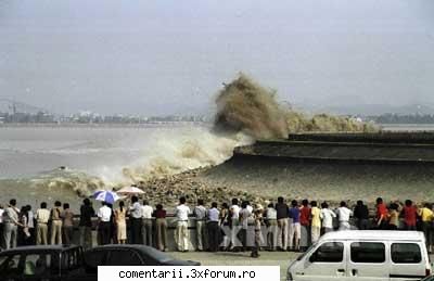 Tsunami - Indonezia - omaebazooka - FOTO - Dezastre