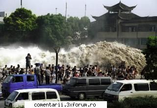 Tsunami - Indonezia - omaebazooka - FOTO - Dezastre
