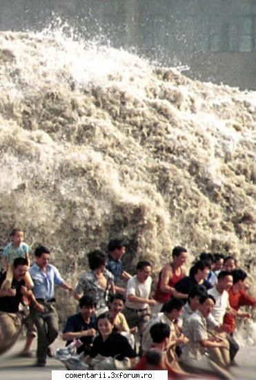 Tsunami - Indonezia - omaebazooka - FOTO - Dezastre